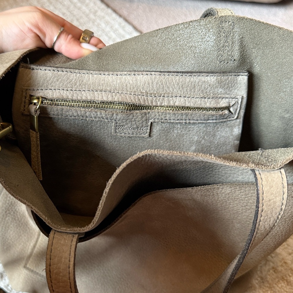 Madewell Cross Body Tote Large - Picture 6 of 7